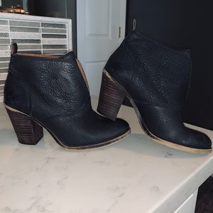 Lucky Brand Ehleen Bootie